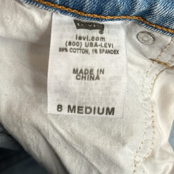 Levi’s 550 Relaxed Tapered Jeans Light Blue 8 Medium - Picture 4 of 10